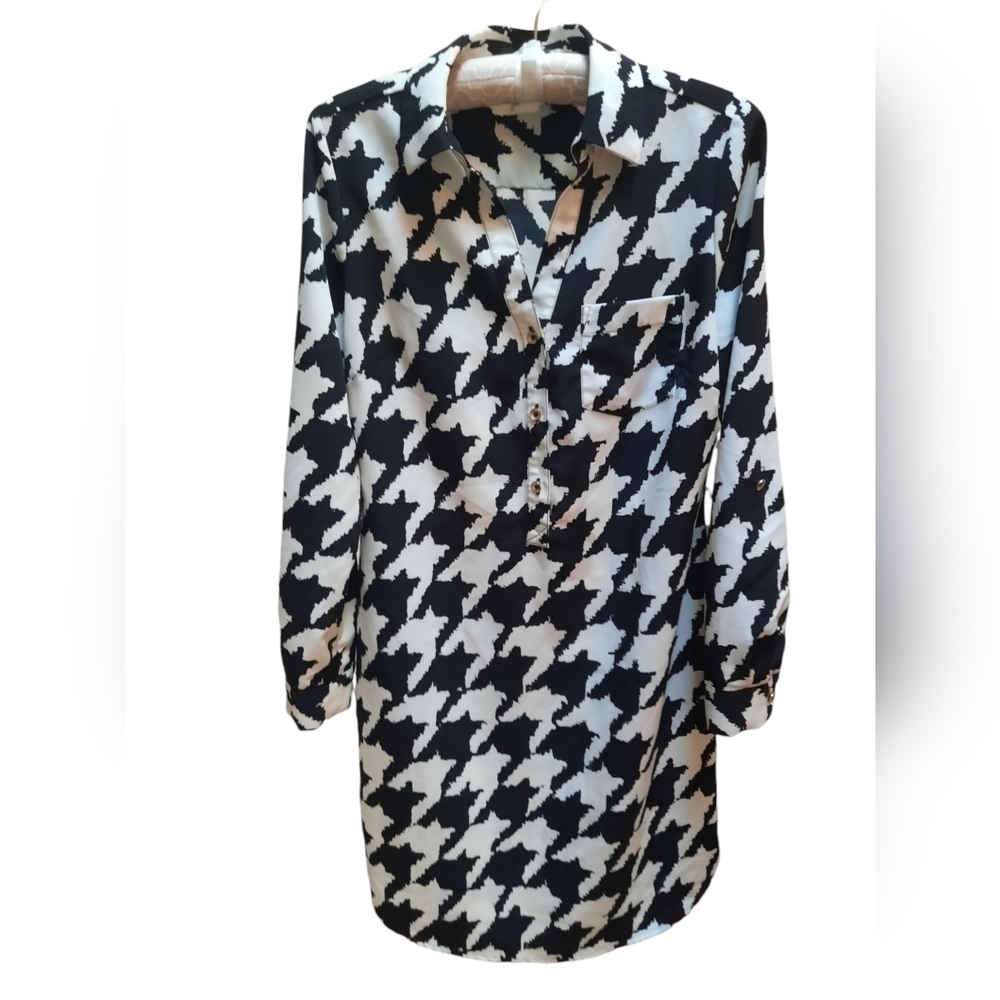 The Limited Black & White Dress Houndstooth Tunic Size Small Petite